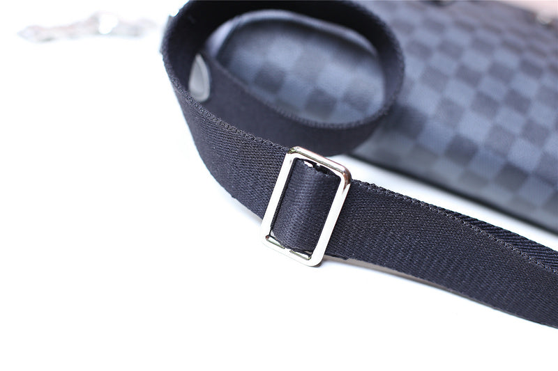 I W Fashion Lu-Vi bags - 10495