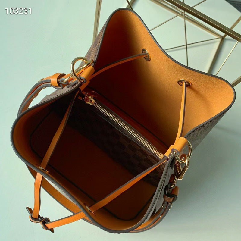 I W Fashion Lu-Vi bags - 17227