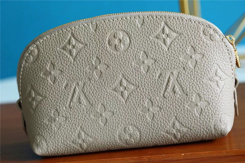 I W Fashion Lu-Vi bags - 8910
