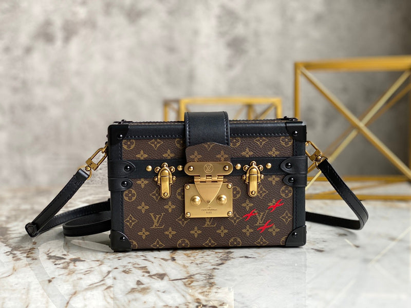 I W Fashion Lu-Vi Bags - 16679