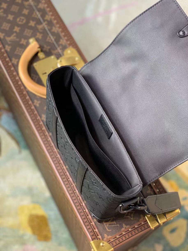 I W Fashion Lu-Vi bags - 17269