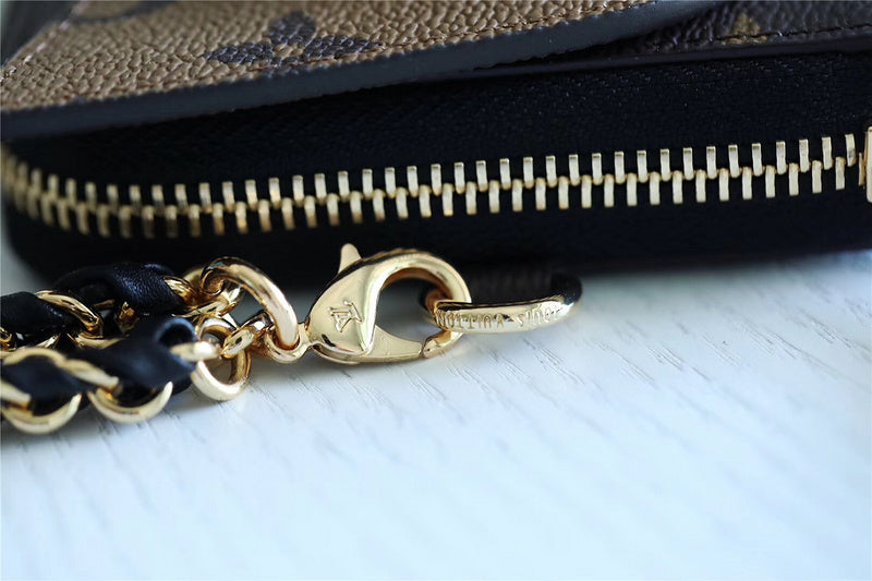 I W Fashion Lu-Vi bags - 9300