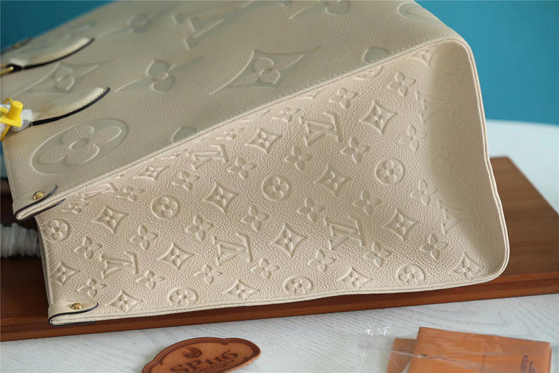 I W Fashion Lu-Vi bags - 8669