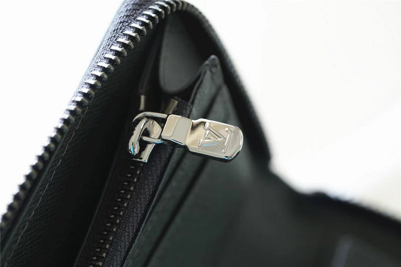 I W Fashion Lu-Vi bags - 10590