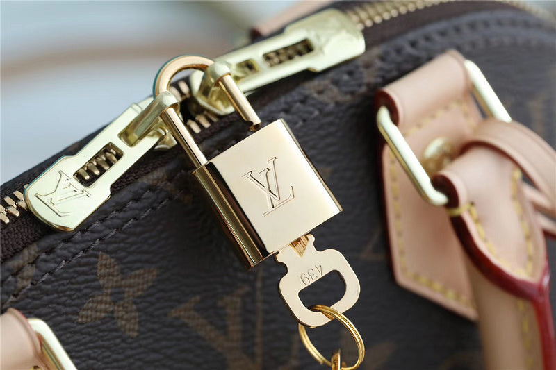 I W Fashion Lu-Vi bags - 8253