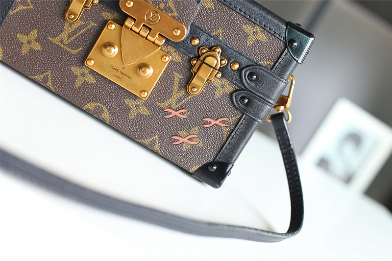 I W Fashion Lu-Vi bags - 8238