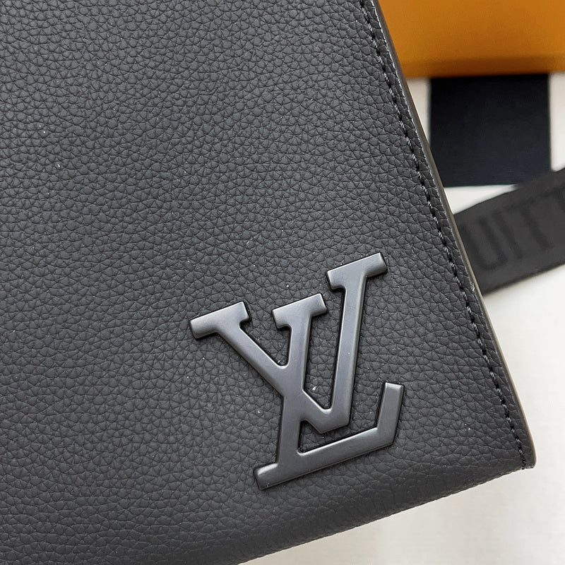 I W Fashion Lu-Vi bags - 10035