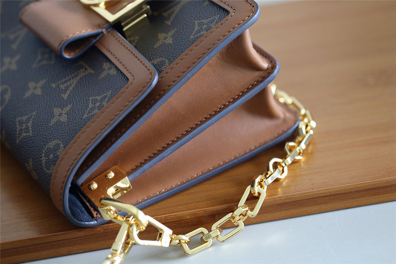 I W Fashion Lu-Vi bags - 8140
