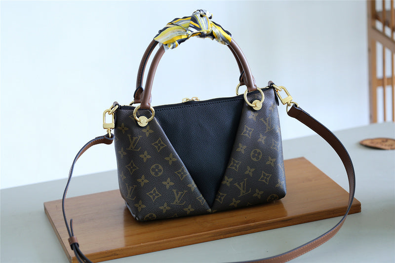 I W Fashion Lu-Vi bags - 8010
