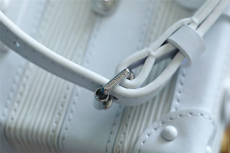 I W Fashion Lu-Vi bags - 8198