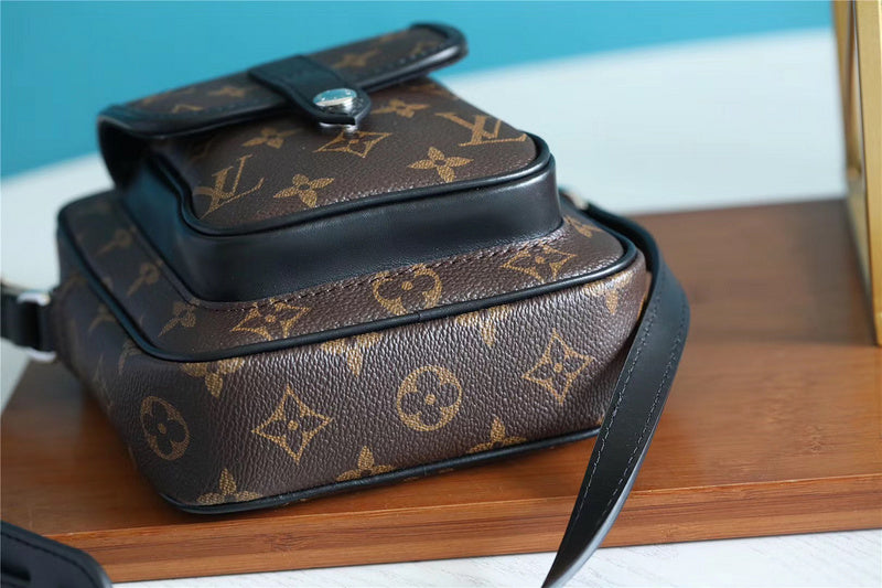 I W Fashion Lu-Vi bags - 10387