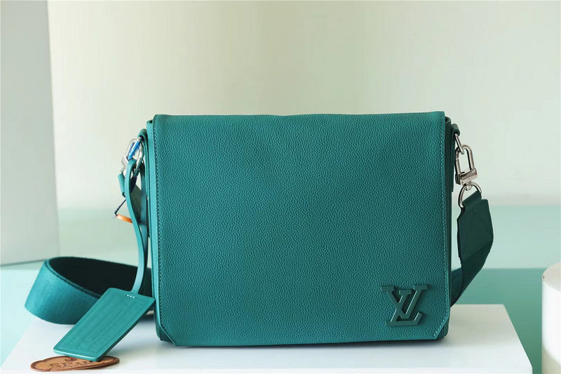 I W Fashion Lu-Vi bags - 9921