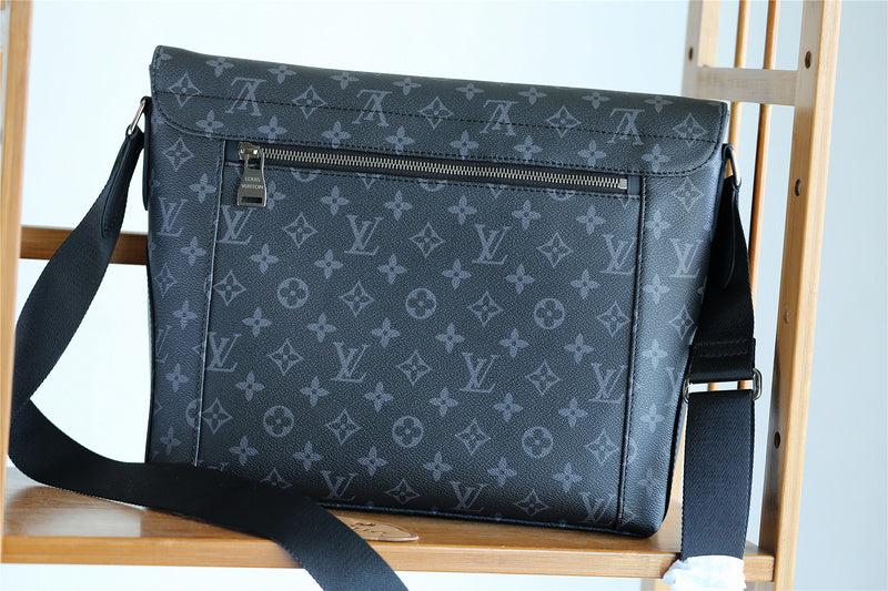 I W Fashion Lu-Vi bags - 10496