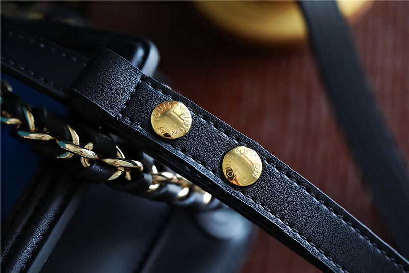 I W Fashion Lu-Vi bags - 8119