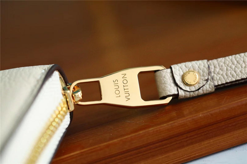 I W Fashion Lu-Vi bags - 8946