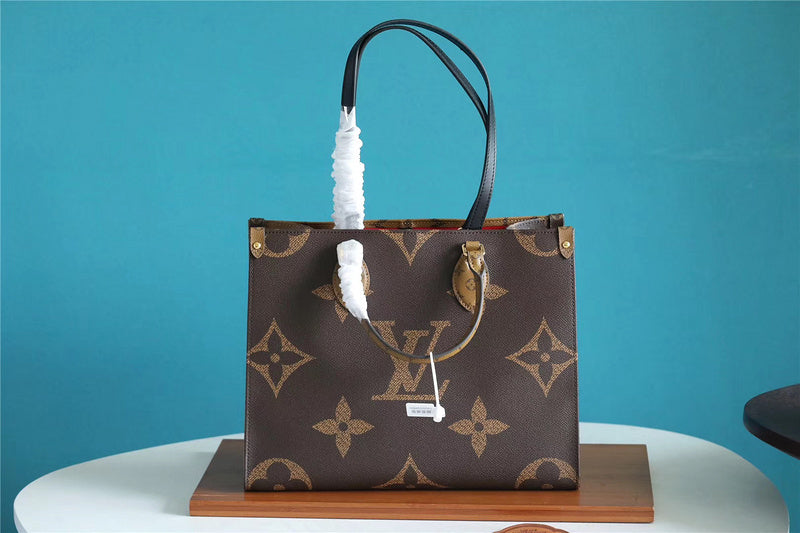 I W Fashion Lu-Vi bags - 8665