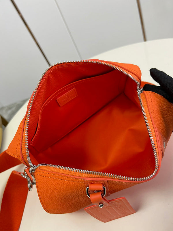 I W Fashion Lu-Vi bags - 16989