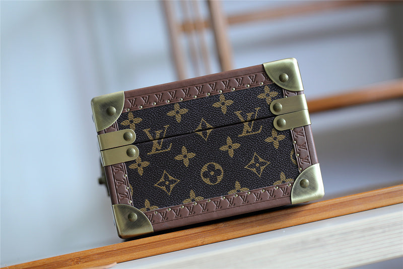 I W Fashion Lu-Vi bags - 11336