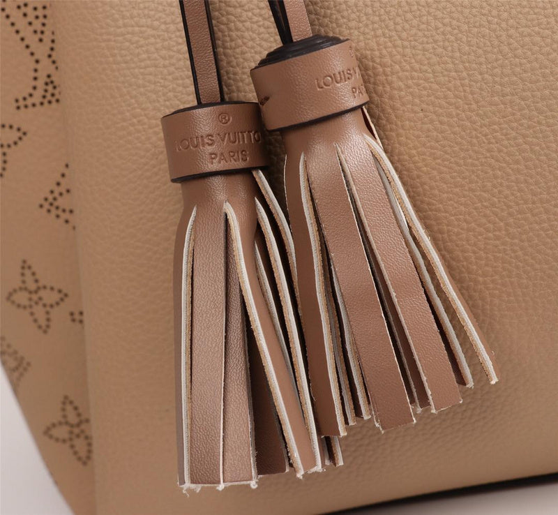 I W Fashion Lu-Vi bags - 17865