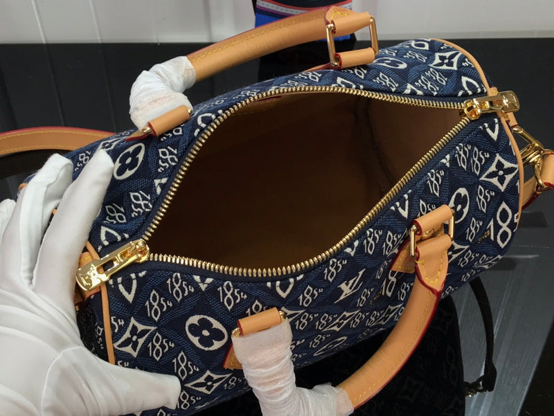 I W Fashion Lu-Vi bags - 17639