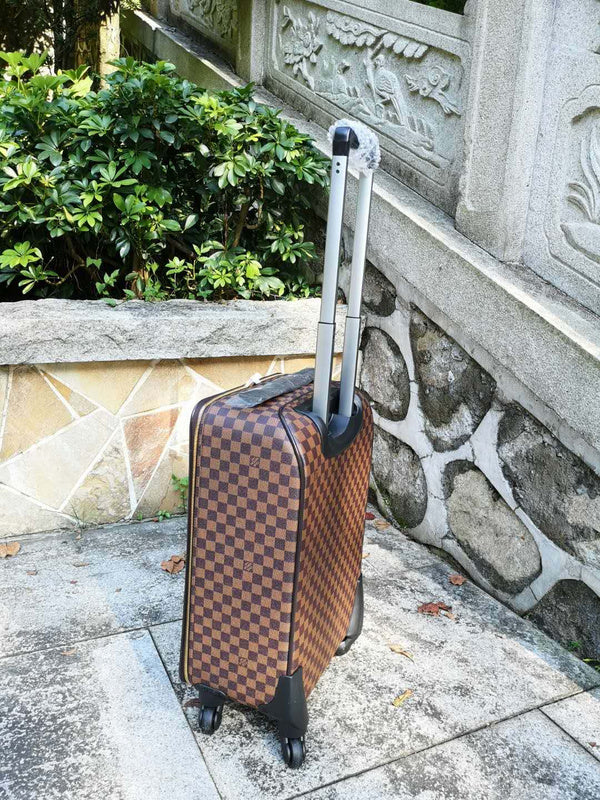 I W Fashion Lu-Vi bags - 11388