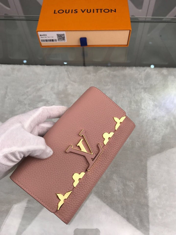 I W Fashion Lu-Vi bags - 8998