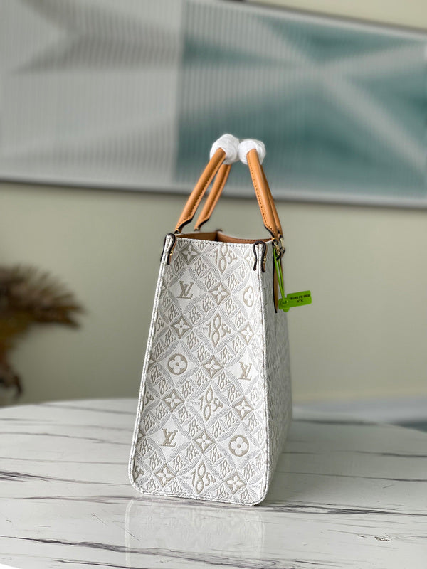 I W Fashion Lu-Vi bags - 17281