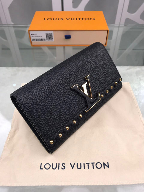 I W Fashion Lu-Vi bags - 8999