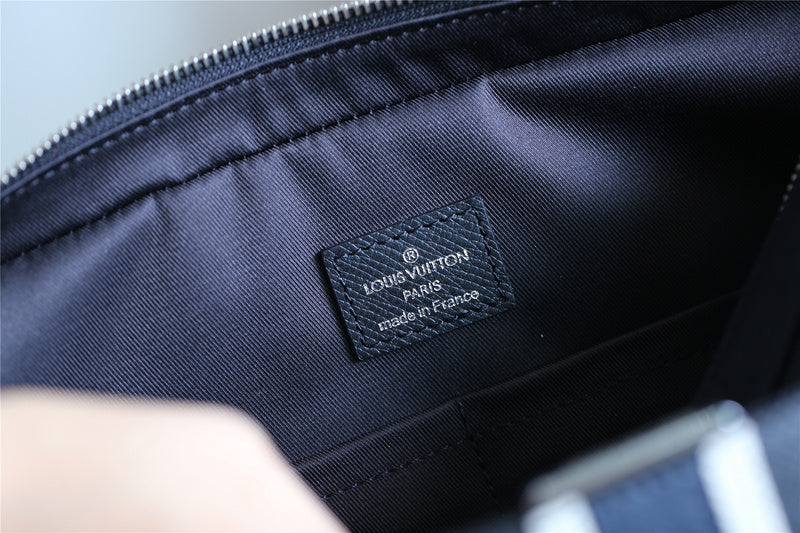 I W Fashion Lu-Vi bags - 10480