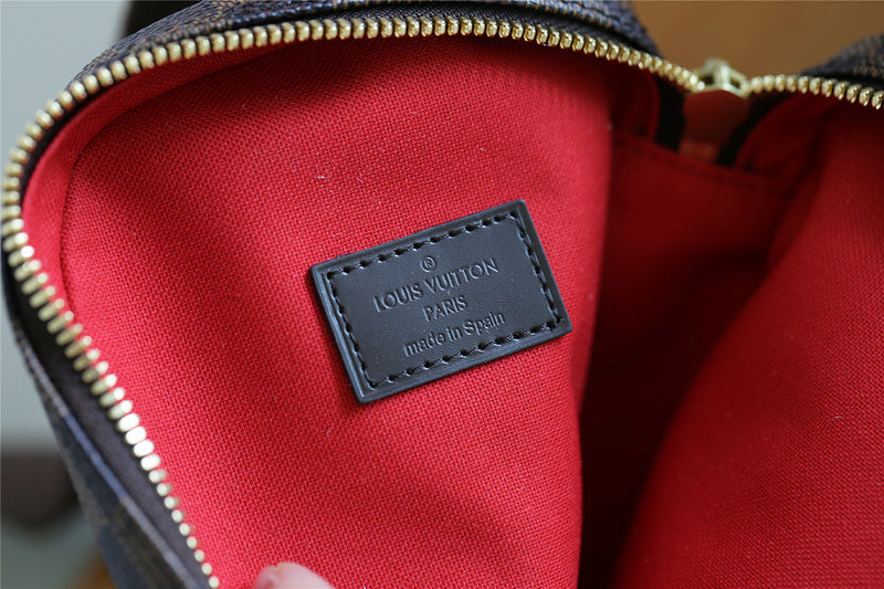I W Fashion Lu-Vi bags - 9392