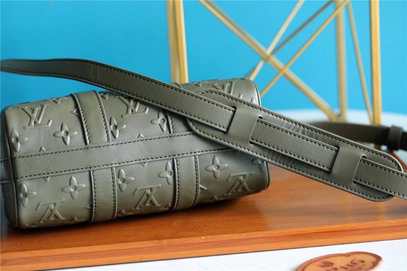 I W Fashion Lu-Vi bags - 9437