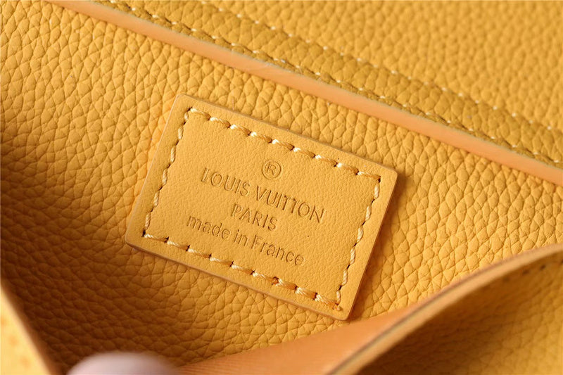 I W Fashion Lu-Vi bags - 9987