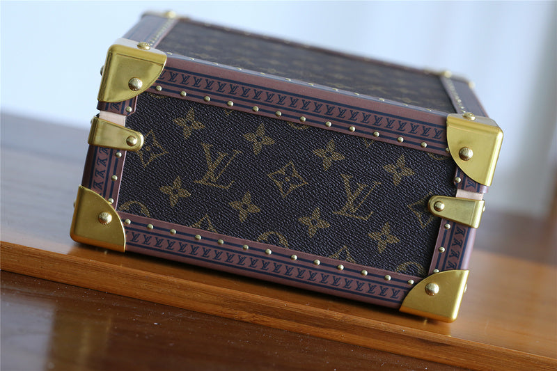 I W Fashion Lu-Vi bags - 9548