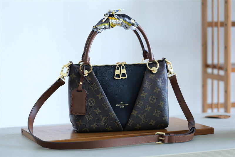 I W Fashion Lu-Vi bags - 8010