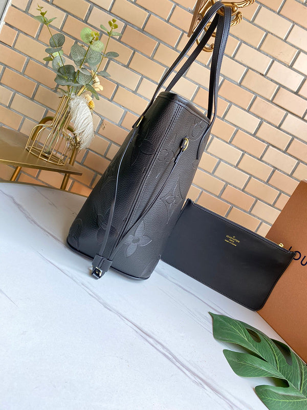 I W Fashion Lu-Vi bags - 17669