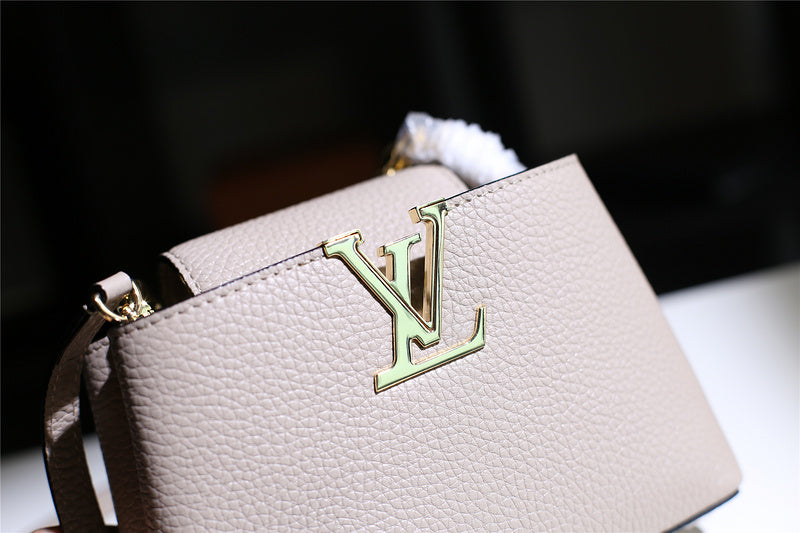 I W Fashion Lu-Vi bags - 8367