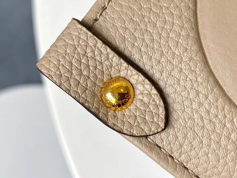 I W Fashion Lu-Vi bags - 17808