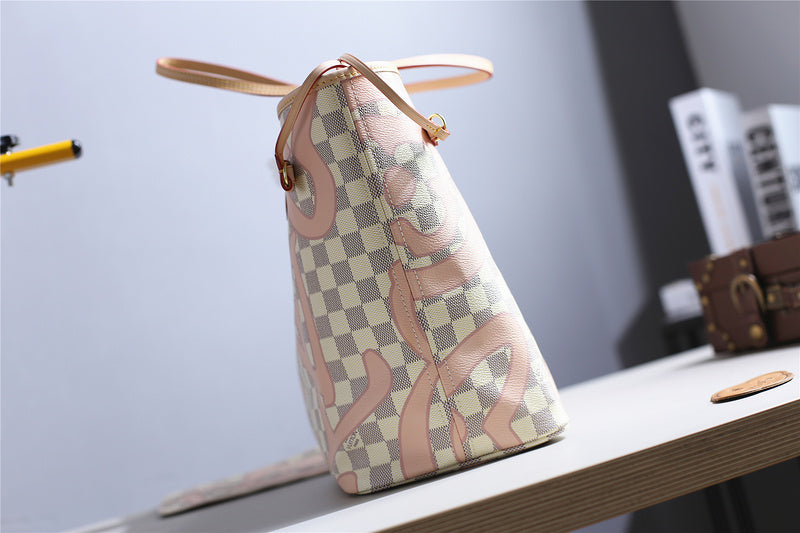 I W Fashion Lu-Vi bags - 8080