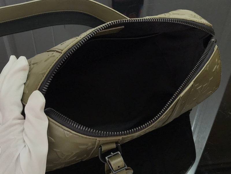 I W Fashion Lu-Vi bags - 17345