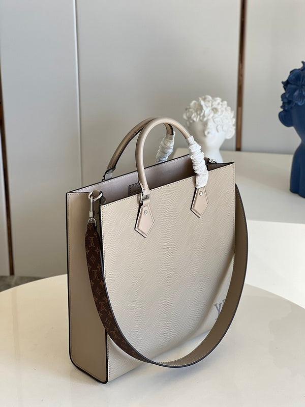 I W Fashion Lu-Vi bags - 17293