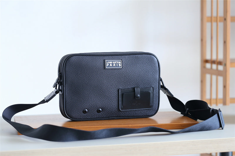 I W Fashion Lu-Vi bags - 10484