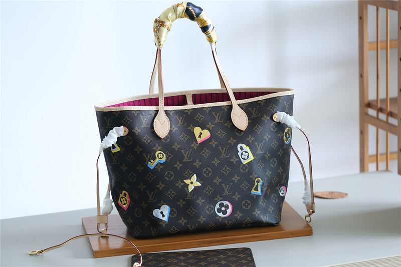 I W Fashion Lu-Vi bags - 8084