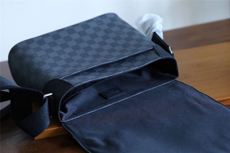 I W Fashion Lu-Vi bags - 10407
