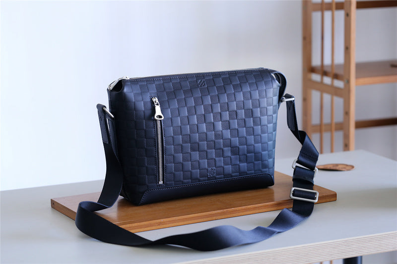 I W Fashion Lu-Vi bags - 10485