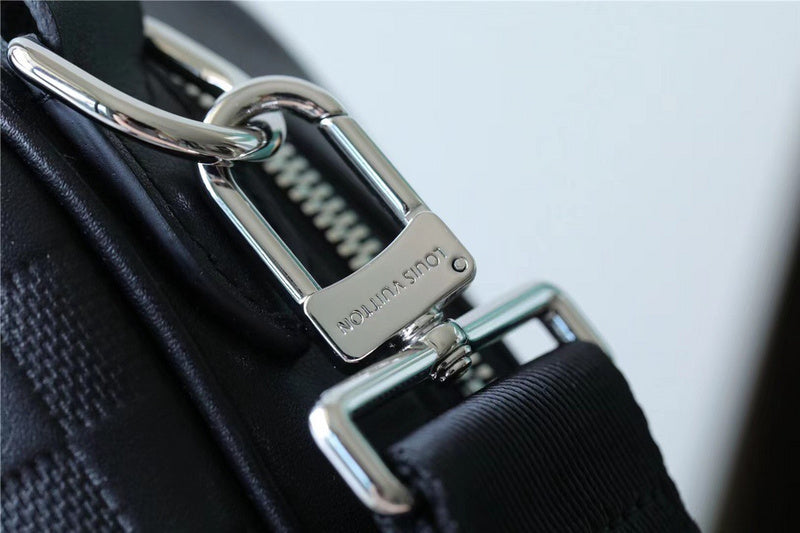 I W Fashion Lu-Vi bags - 9802