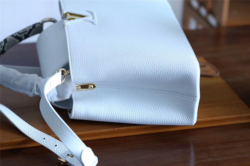I W Fashion Lu-Vi bags - 8385