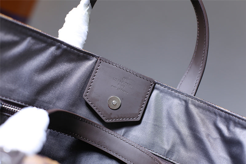 I W Fashion Lu-Vi bags - 9840