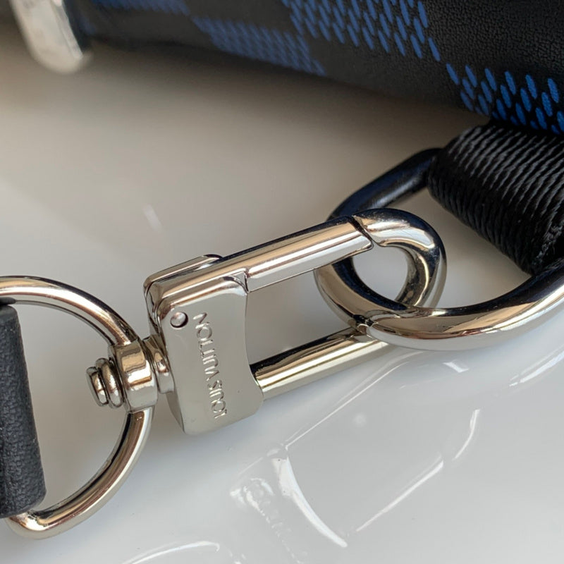 I W Fashion Lu-Vi bags - 17122