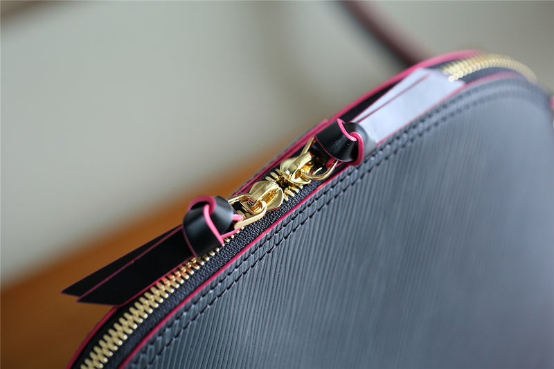 I W Fashion Lu-Vi bags - 8289