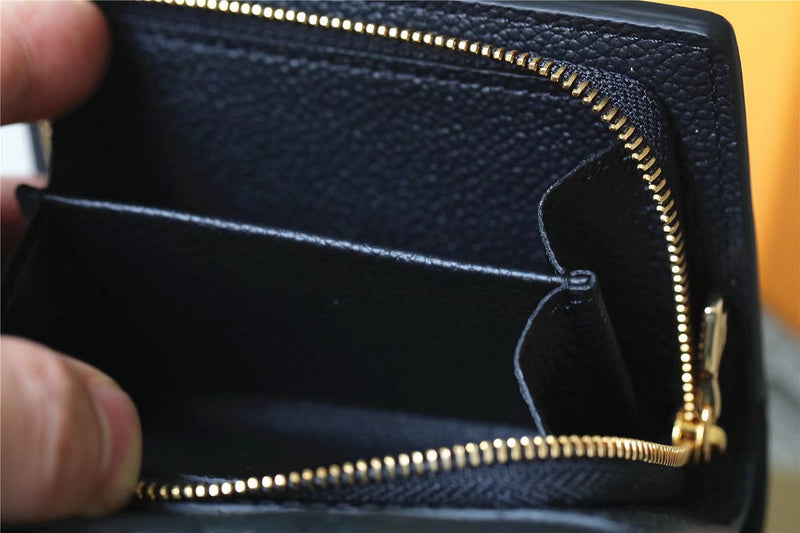 I W Fashion Lu-Vi bags - 8694